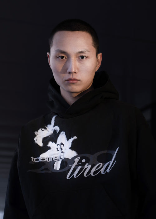 lilium2000 - (black) - sunfaded boxy hoodie